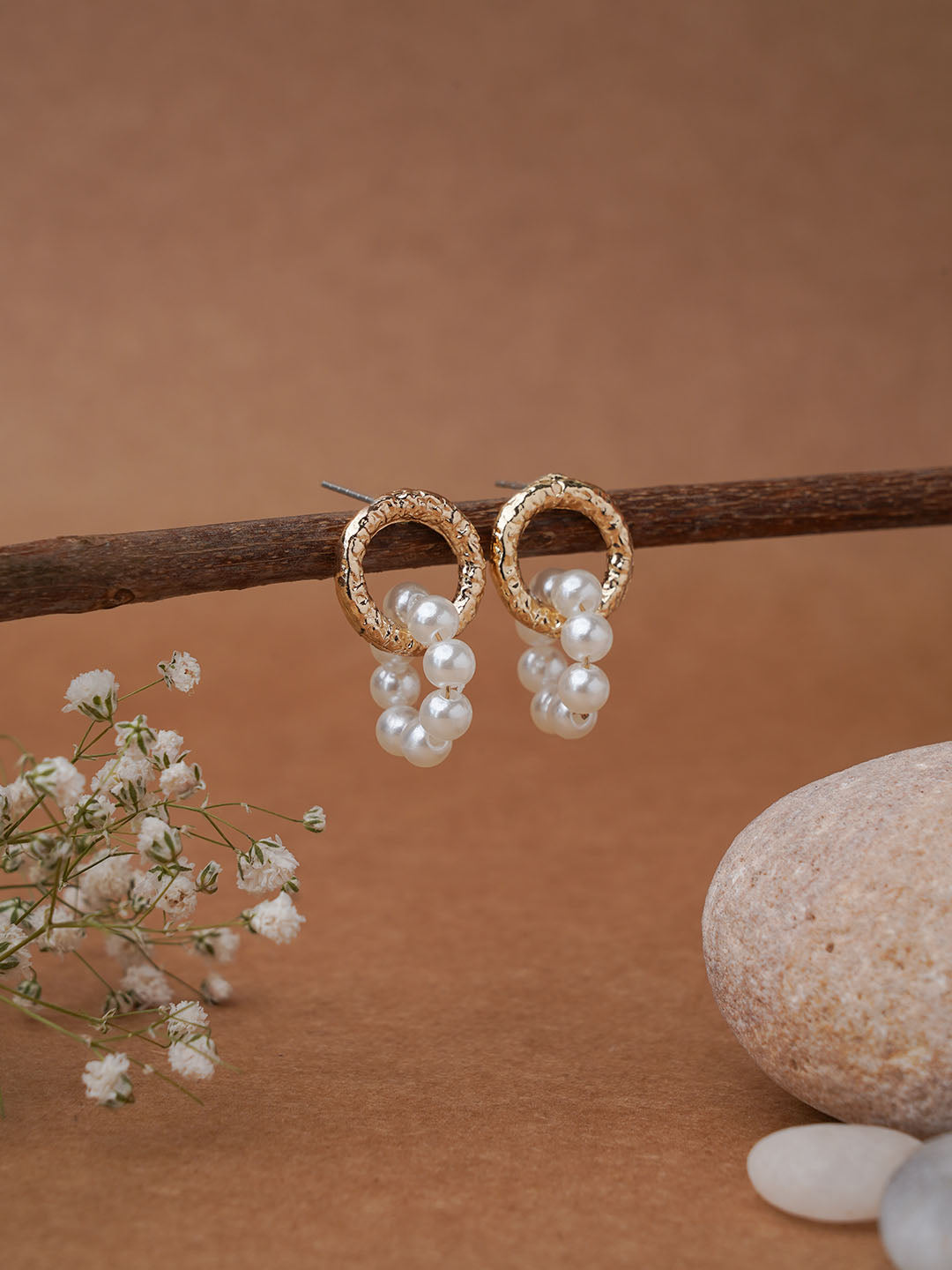 Dainty pearl online hoop earrings