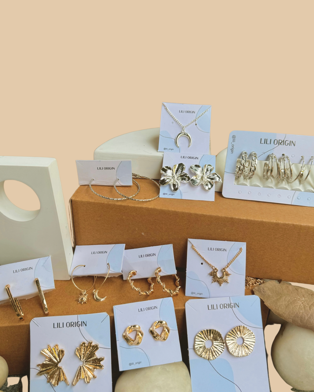 Gold & Silver Hamper - 13 Jewellery - Lili-Origin