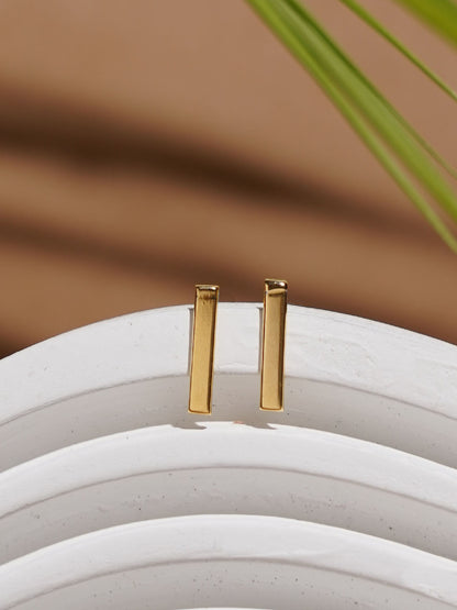 Mini Line - 18k Gold Plated Earring - Lili-Origin