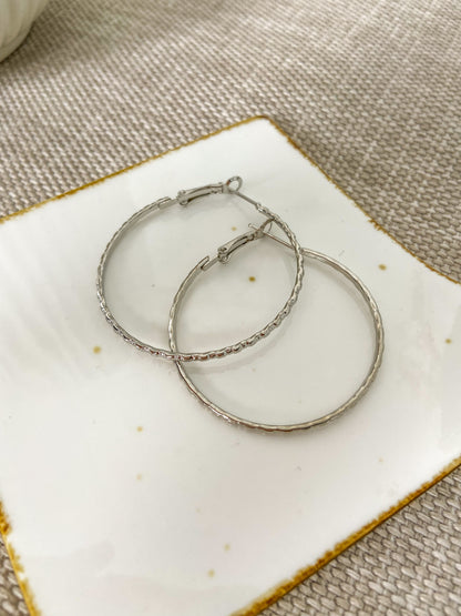 Circular 1 Silver Hoop Singles Earring - Lili-Origin