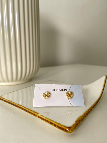 Knot Singles Stud Earring - Lili-Origin