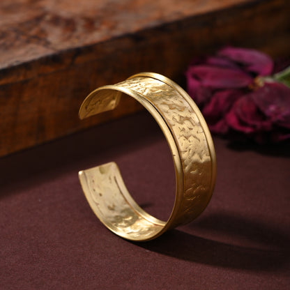 Texture Band Brass Adjustable Bracelet (Anti Tarnish)