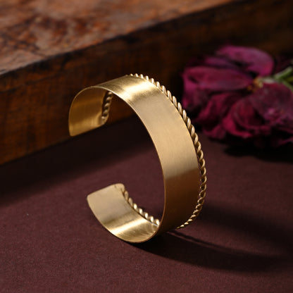 Plainly Twist Adjustable Brass Bracelet (Anti Tarnish)