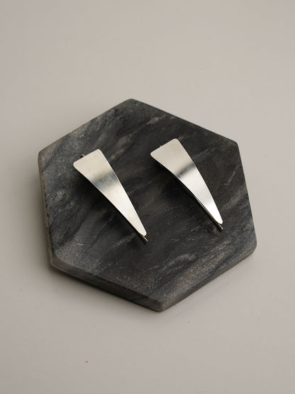 Triangle Silver Earring - Lili-Origin