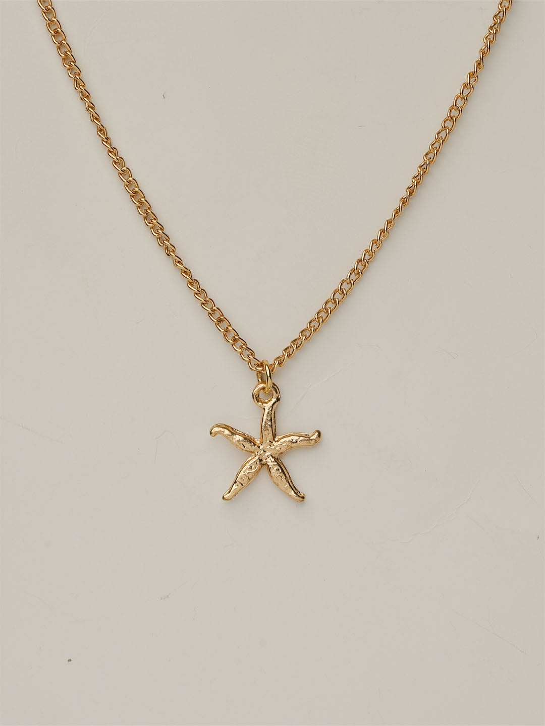 Buy 14k Gold Starfish Necklace Gleaming Sea Star Ocean & Marine Jewelry,  Regeneration, Prosperity, Resiliance Pendant, Valentine's Day Gift Online  in India - Etsy