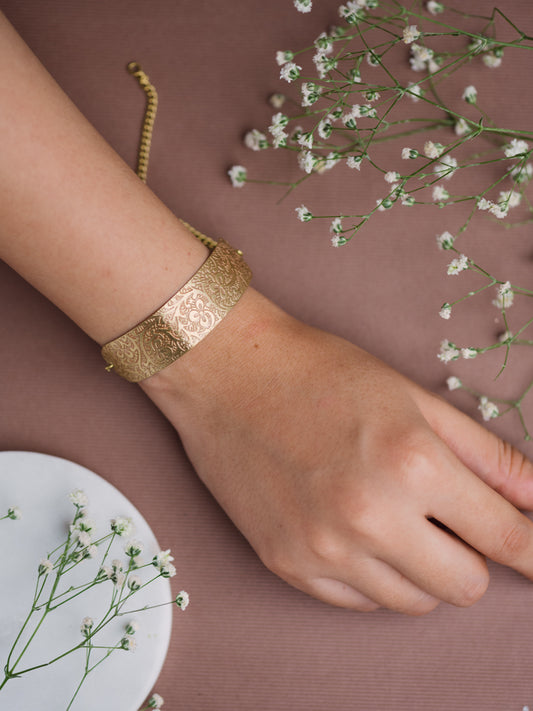 Flora Brass Bracelet (Anti Tarnish)