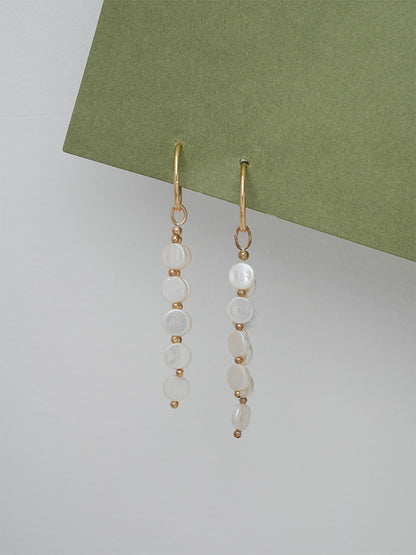 Flat Pearl dangler Earring - Lili-Origin