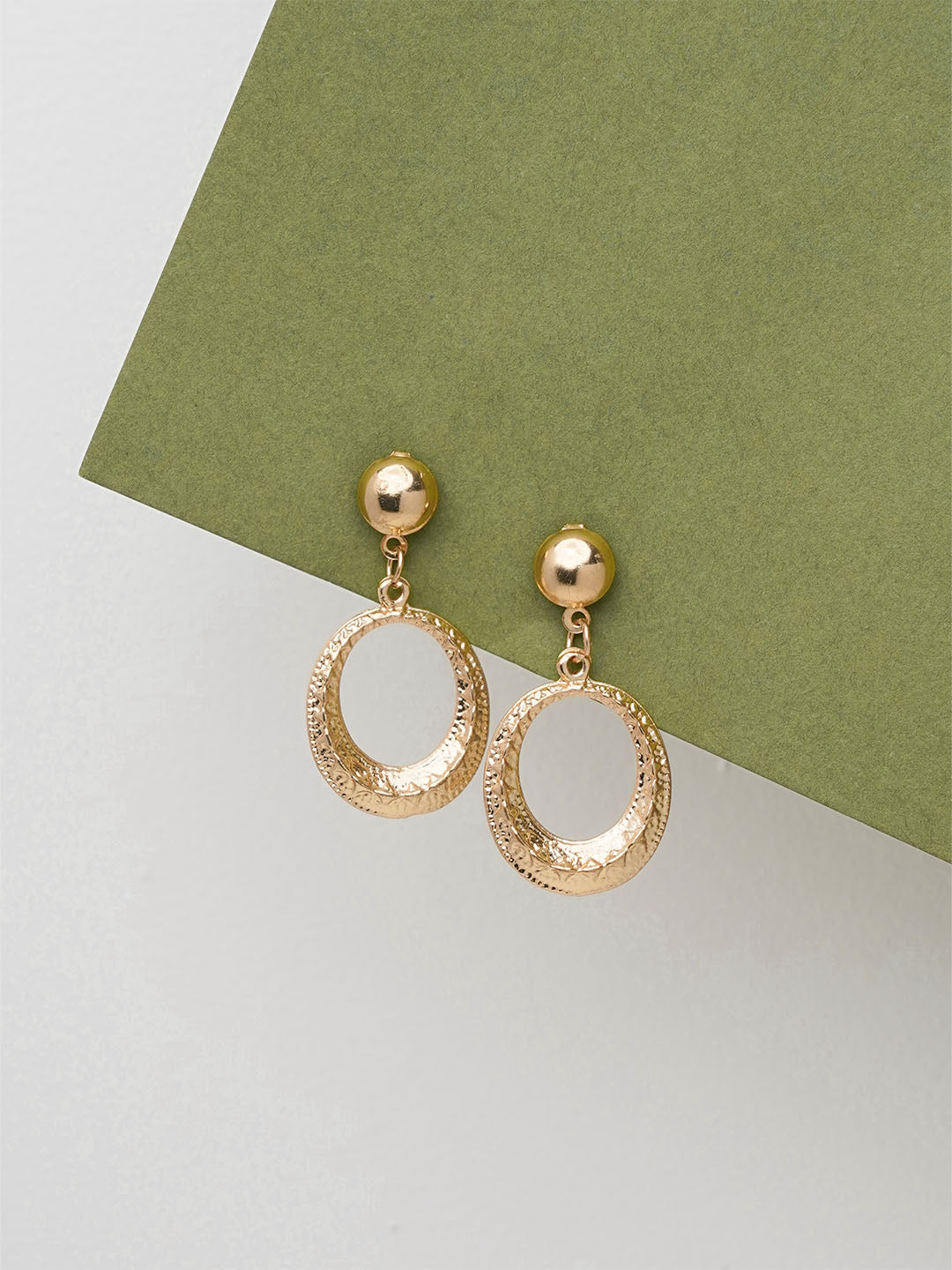 Gold Dangler Earring - Lili-Origin