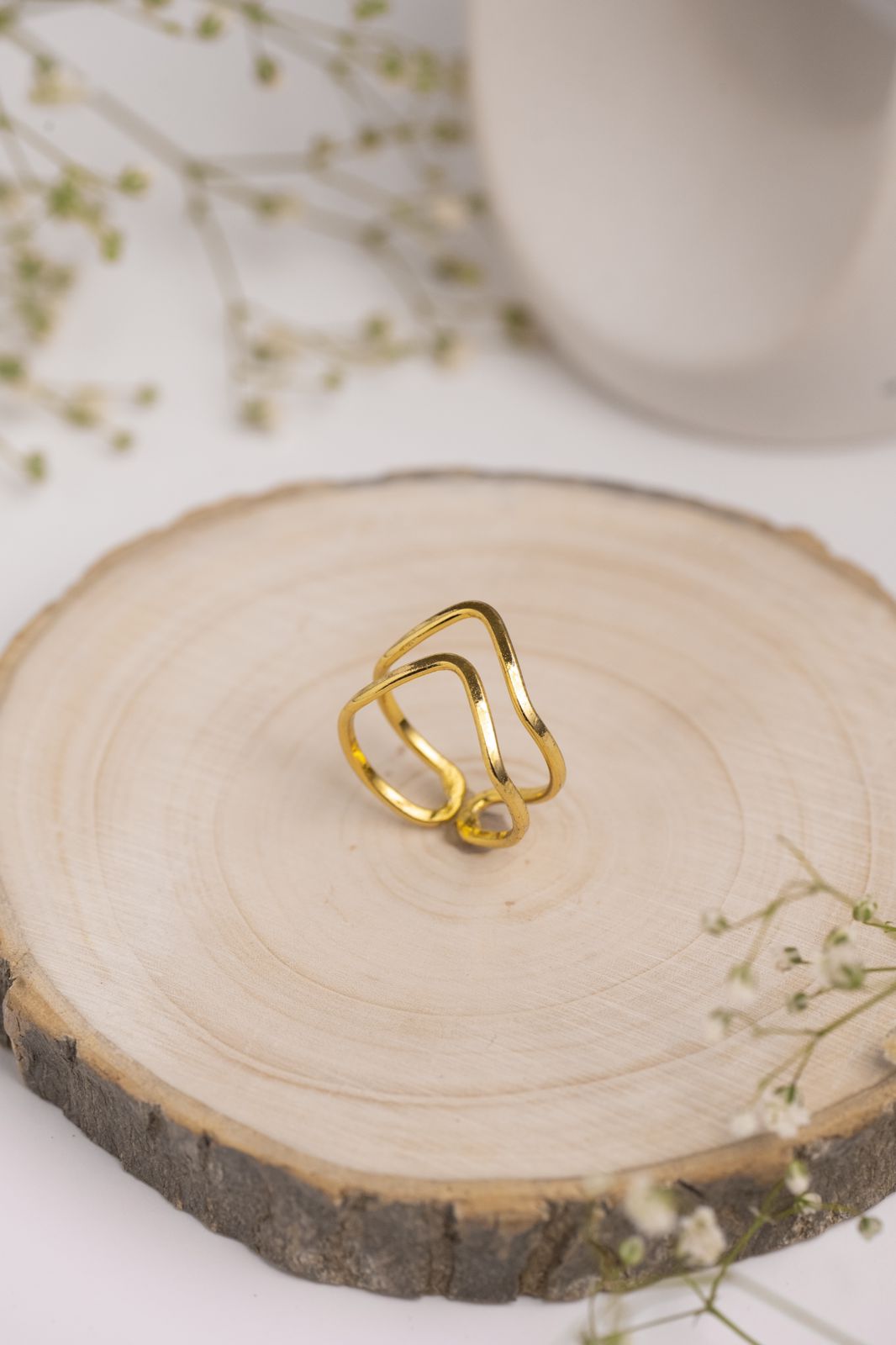 V line Statement Brass Adjustable Ring - Lili-Origin