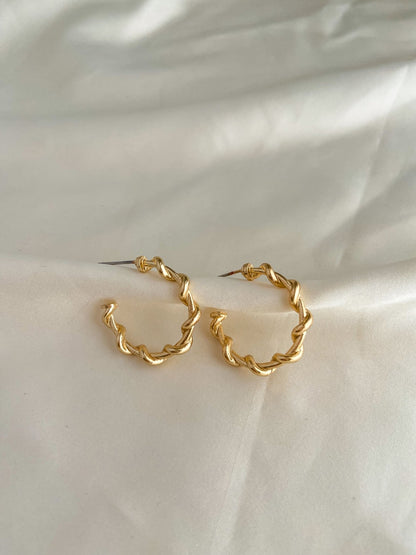 Twisted Hoop Earring - Lili-Origin