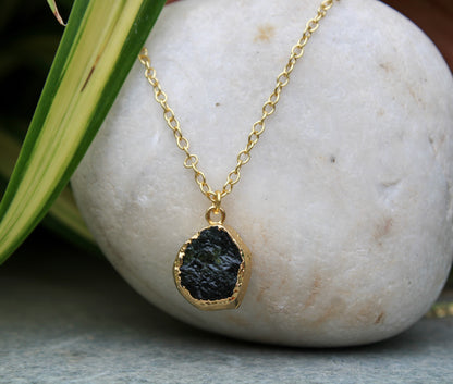 Black Tourmaline Crystal Necklace - Lili-Origin